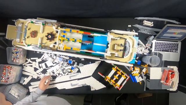 Project Cosmos: LEGO Scale Model (Top View Building Time-Lapse) смотреть онлайн
