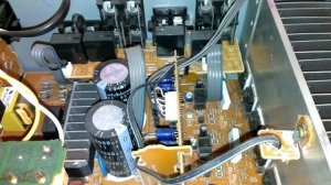 Onkyo HT-R500 receiver won't stay on