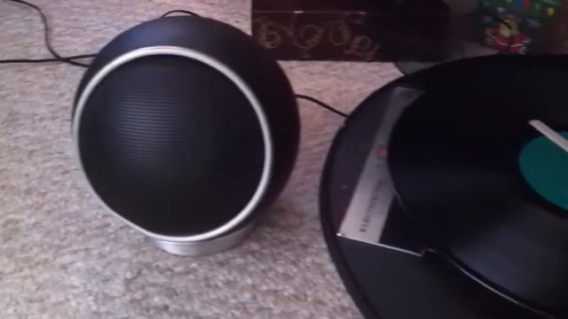 VINTAGE ELECTROHOME RECORD PLAYER APOLLO SATURN 861 860 BUBBLE STEREO смотреть онлайн