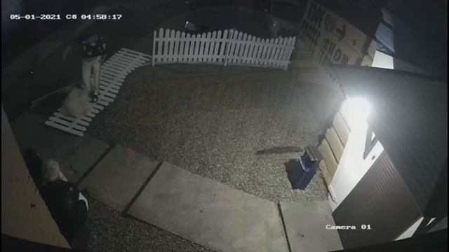 «Нелюди»: камера запечатлела, что сделали возле известного кафе во Владивостоке смотреть онлайн