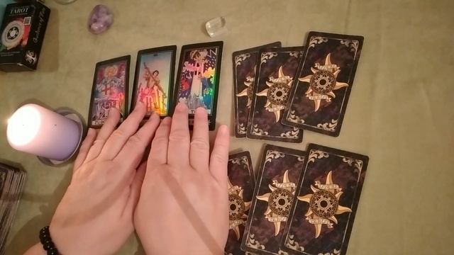 Расклад " О вас ! Ваше прошлое , настоящее , будущее ! " смотреть онлайн