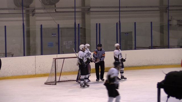 16/06/19. 1 период матча "КОСМОС" - "ЭЛЬБРУС" Регулярный Чемпионат ЛНХЛ 2018/2019 смотреть онлайн