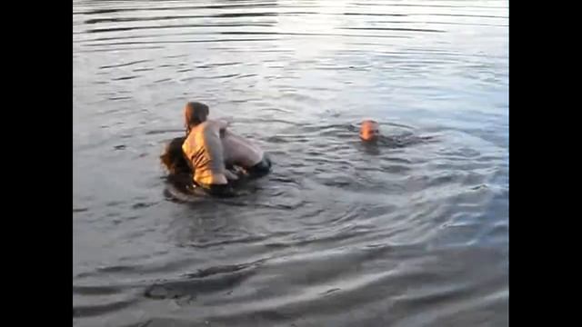 "Водяной и русалка" Веселье на Паску смотреть онлайн