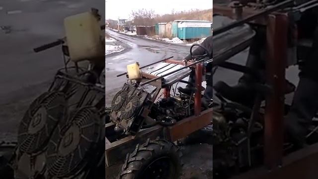 Самодельный трактор УХТЫ 4(первый выезд) смотреть онлайн