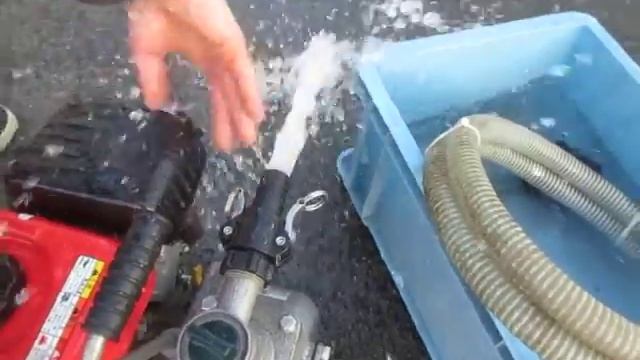 KOSHIN/工進 エンジン式ポンプ KM-25 三菱 GT240 中古 смотреть онлайн