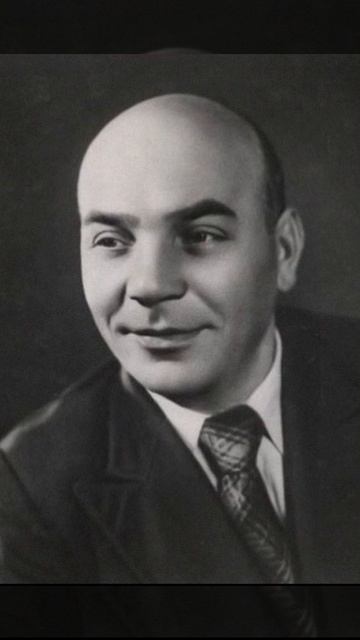 Алексей Николаевич Грибов-Рассказчик из мультика Конёк горбунок. смотреть онлайн