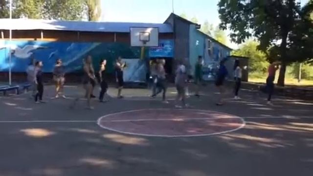 танец под грибов смотреть онлайн