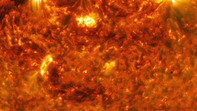 Mercury-Sun Transit Time-Lapse смотреть онлайн