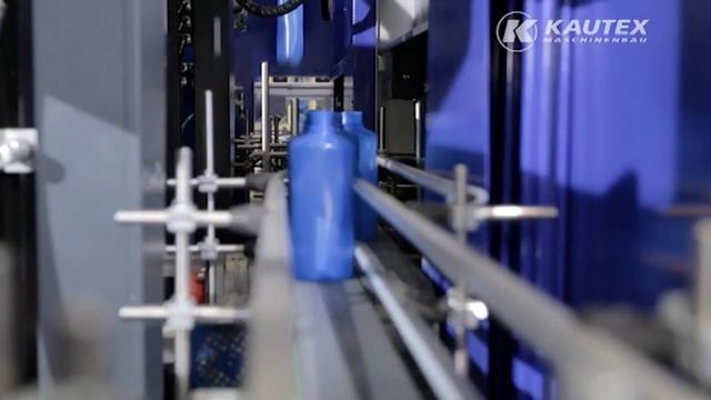 KBB60 Double Station - In Operation (Extrusion Blow Molding Machine / Kautex Maschinenbau)