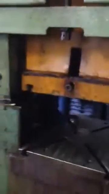 Knuckle joint press Agostino Colombo 250 tons pressa a ginocchiera смотреть онлайн