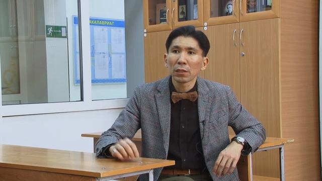 Досым Сатпаев о соседстве с Китаем смотреть онлайн