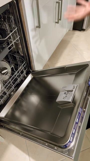 How to dishwasher soap,poor results use only dispenser. смотреть онлайн