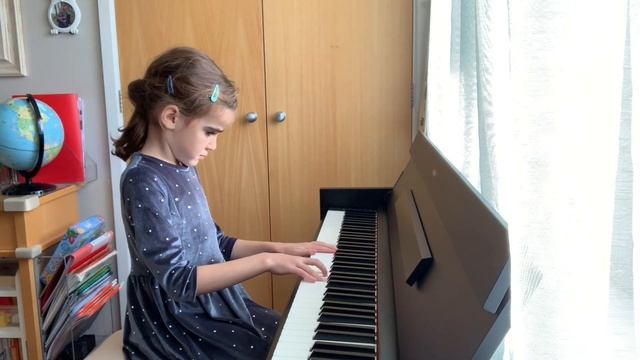 ABRSM Piano Grade 2: Allegretto Jupiter The Cat. Exam day rehearsal.