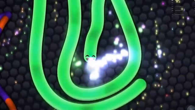 САМЫЙ БОЛЬШОЙ ЧЕРВЯК РЕКОРД В ТОПЕ - SLITHER.IO ##2 смотреть онлайн