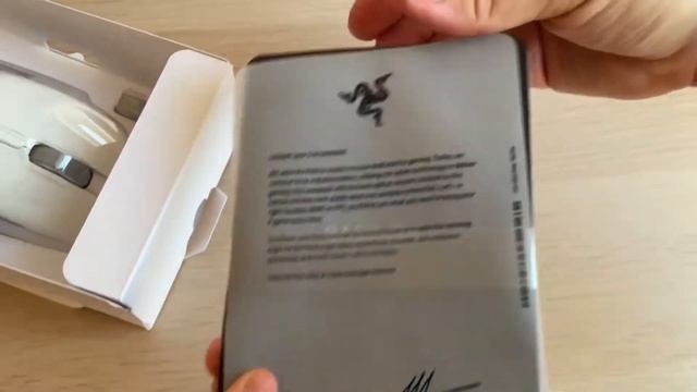 Распаковка мыши Razer Basilisk Mercury смотреть онлайн
