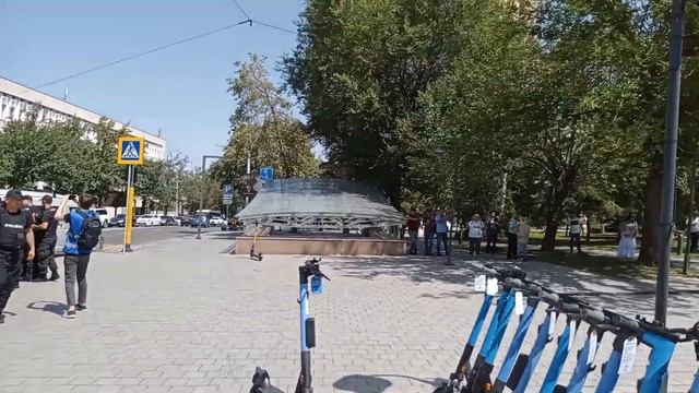 Задержание митингующих в Алматы. 6 июля 2022 смотреть онлайн