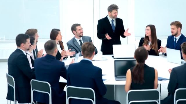 Los Padres de Transformers | Especial 40 aniversario смотреть онлайн