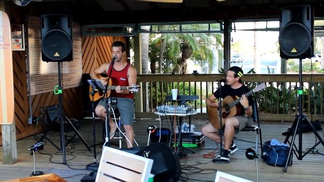 Honeycutt Duo Live at Grills Portside смотреть онлайн