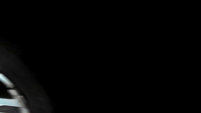 Rear driver side wheel on a 2005 Mercury Mountaine смотреть онлайн