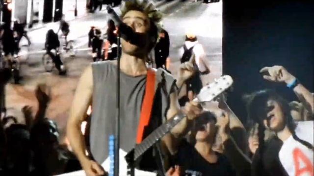 30 seconds to mars jared leto kings & queens смотреть онлайн