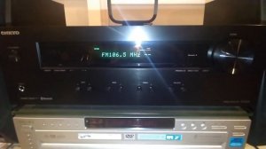 ONKYO TX 8220 (AMPLIFICADOR DE AUDIO, FM-AM, ESTÉREO)