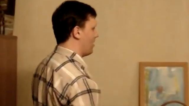 Cover Маяковский "Через час отсюда в переулок..." смотреть онлайн