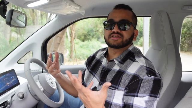 MG Comet EV Interior Review - Spacious & Premium смотреть онлайн