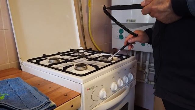 Закрыть кран, открыть окно: что нужно сделать в первую очередь при утечке газа смотреть онлайн