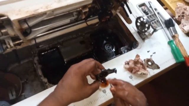 How to change Rotating hook |How to change oil |Tips to Help Set Timing |high speed sewing machine смотреть онлайн