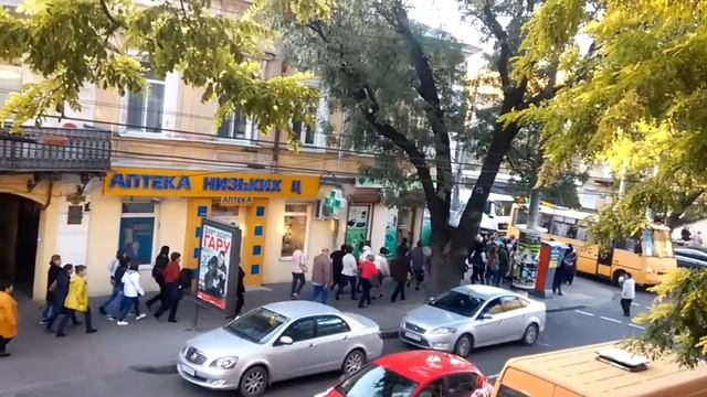 В Одессе для учителей организовали концерт Олега Винника смотреть онлайн