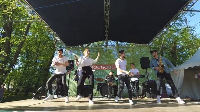 Revo.Band [ Demonstration ] Run Away (Bruno Mars cover) смотреть онлайн