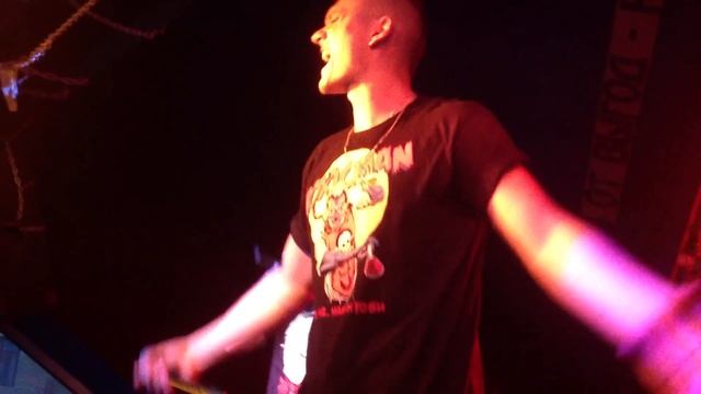 Тони Раут -- 300 (Казань, Жёлтая Кофта, 11.05.2014)