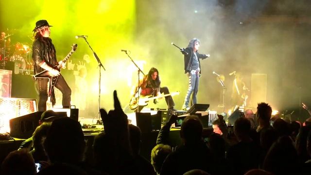 Alice Cooper - Brutal Planet, Melbourne 20 October 2017 смотреть онлайн