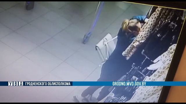 Устанавливаем личность женщины, которая подозревается в краже одежды смотреть онлайн