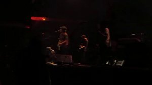 Bruno Mars doo-wops & hooligan concert Micheal Jackson in Malaysia