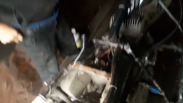 2 часть разборки Планеты ИЖ 5 смотреть онлайн