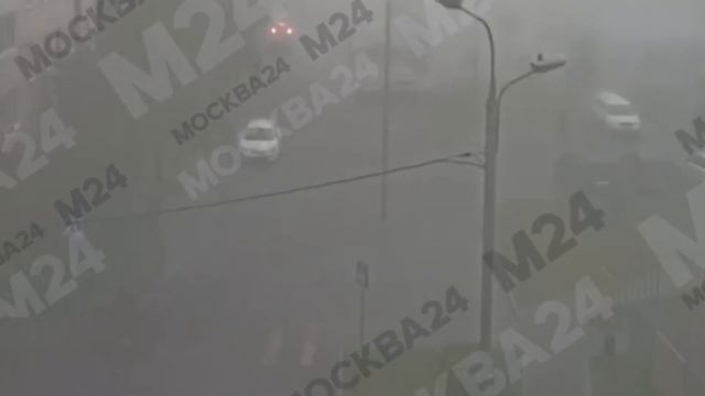 ДОЖДЬ С ГРОЗОЙ ОСТУДИЛ МОСКВУ ПОСЛЕ ЖАРЫ
