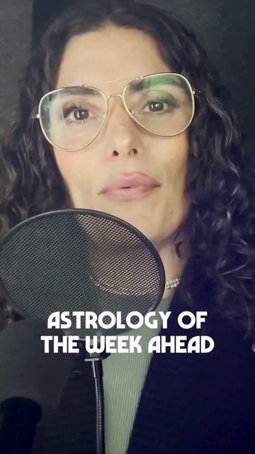 The Week of February 20th, 2023 Intro: A New Moon in Pisces and benefic boldness смотреть онлайн