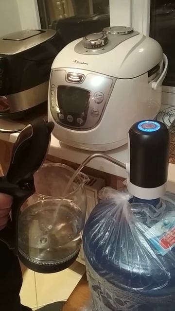 Помпа из Китая смотреть онлайн