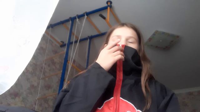 Автор уезжает через 2 часа на соревнования по плаваниям и только собирает вещи • Uzumaki~Saiko • смотреть онлайн