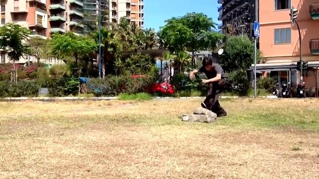 Damiano Torrisi - Parkour & Freerunning 2013 смотреть онлайн