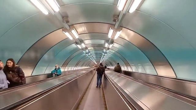 Обзор станции метро Спортивная. Чудеса под землёй