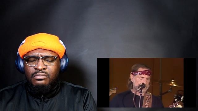 Willie Nelson - Always On My Mind | REACTION/REVIEW