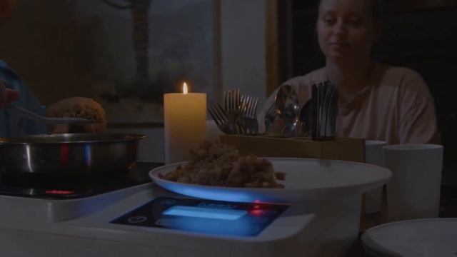 The world's first portable battery powered induction stove is here!!! смотреть онлайн