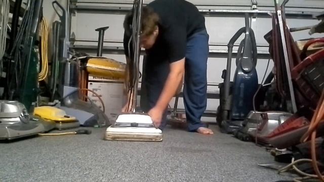 Midnight vacuuming and rambling. смотреть онлайн