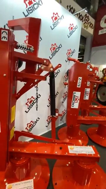 Косилка роторная Lisicki 1,85 с гидроцилиндром смотреть онлайн