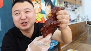6根猪蹄,阿强一锅红烧,炖的软糯鲜香,咬一口满满的胶原蛋白,太满足了【cram‘阿强】
