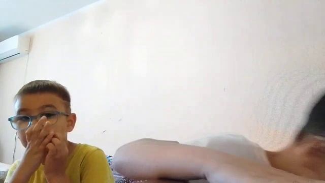 топ 3 крутых трюков на мини скейтборде от ксандр 0903 смотреть онлайн