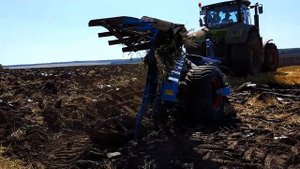 Вспашка поля