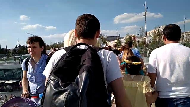 В ЗАРЯДЬЕ СЕГОДНЯ. смотреть онлайн